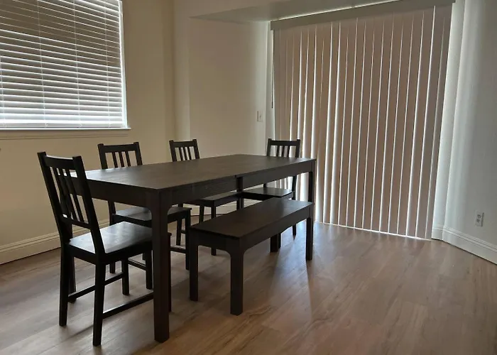 Extended Stay 3 Or 4 Beds Cozy Smart Home Living